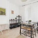 Mokotowska Comfortable By Bookinghost