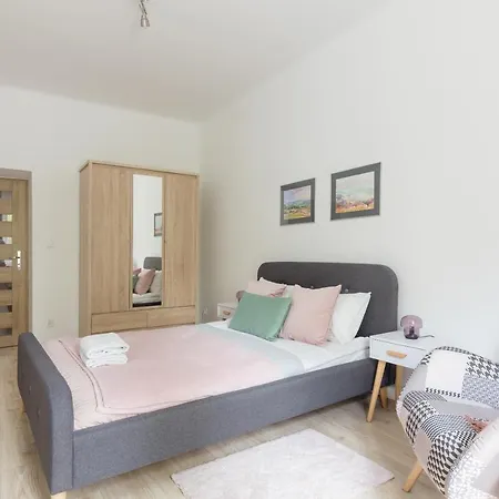 Mokotowska Comfortable By Bookinghost Appartement Warschau